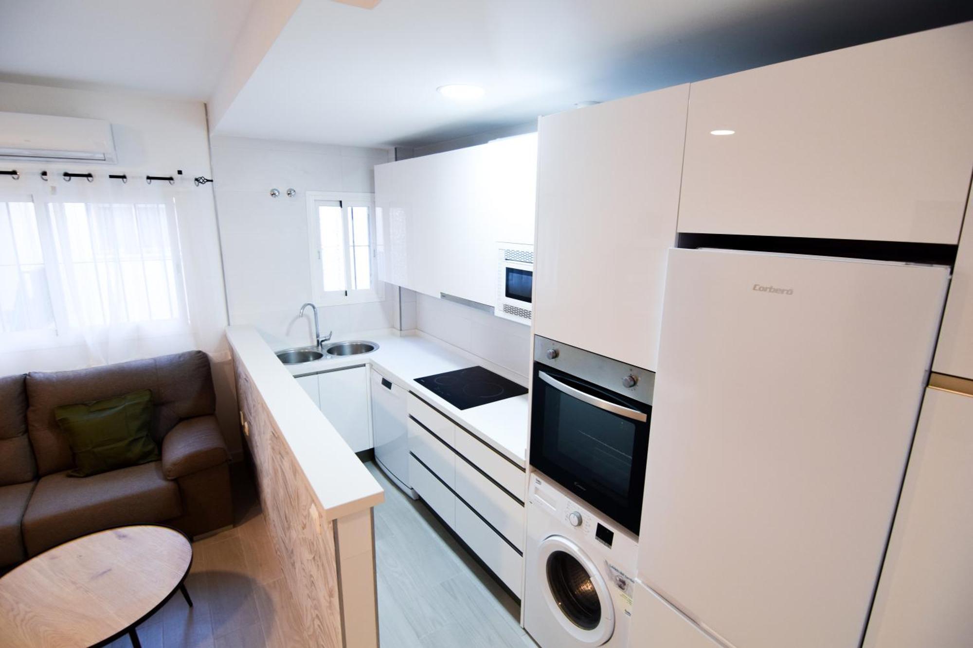 Letmalaga Cobblestone St. Appartement Buitenkant foto
