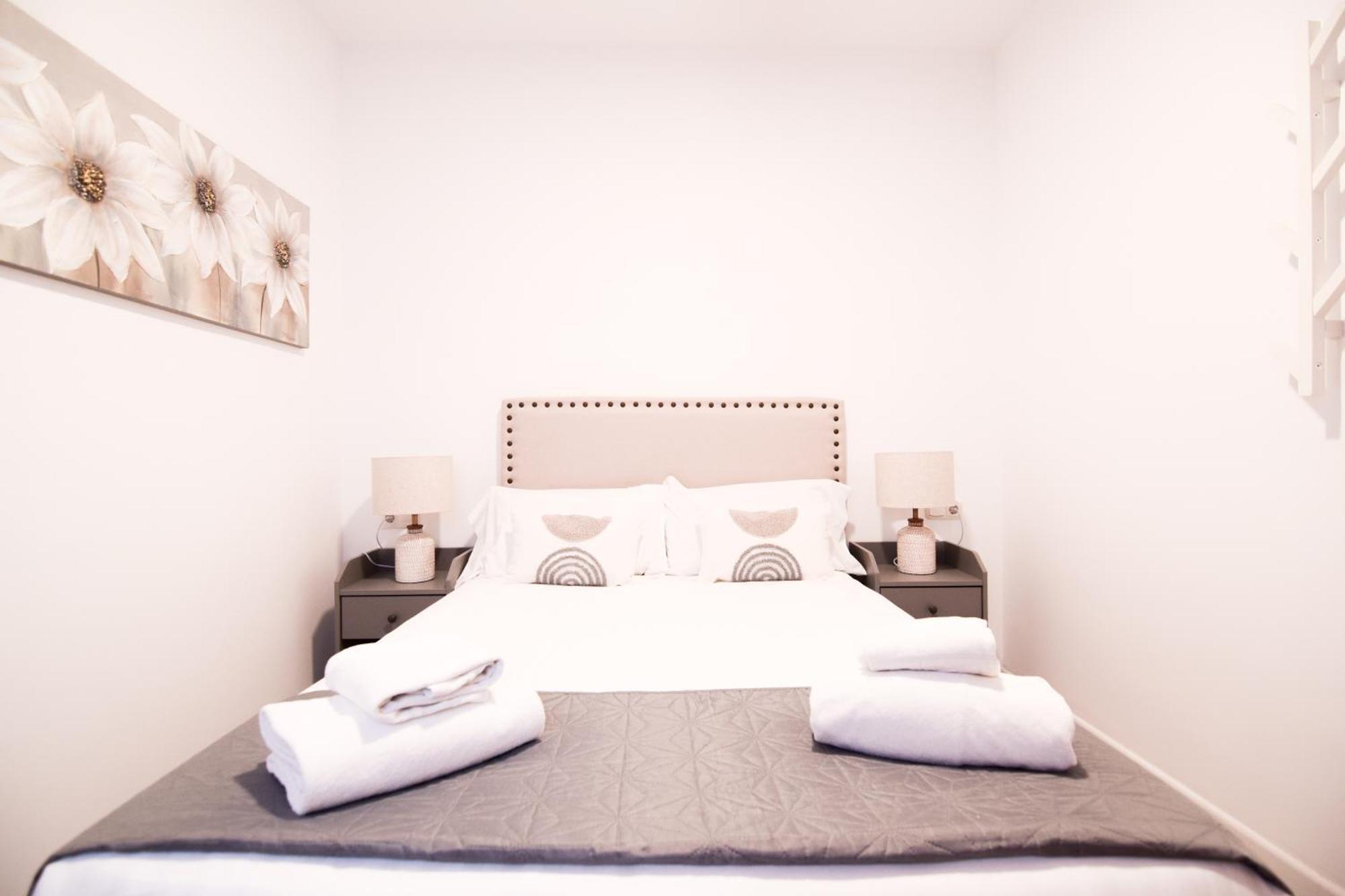 Letmalaga Cobblestone St. Appartement Buitenkant foto