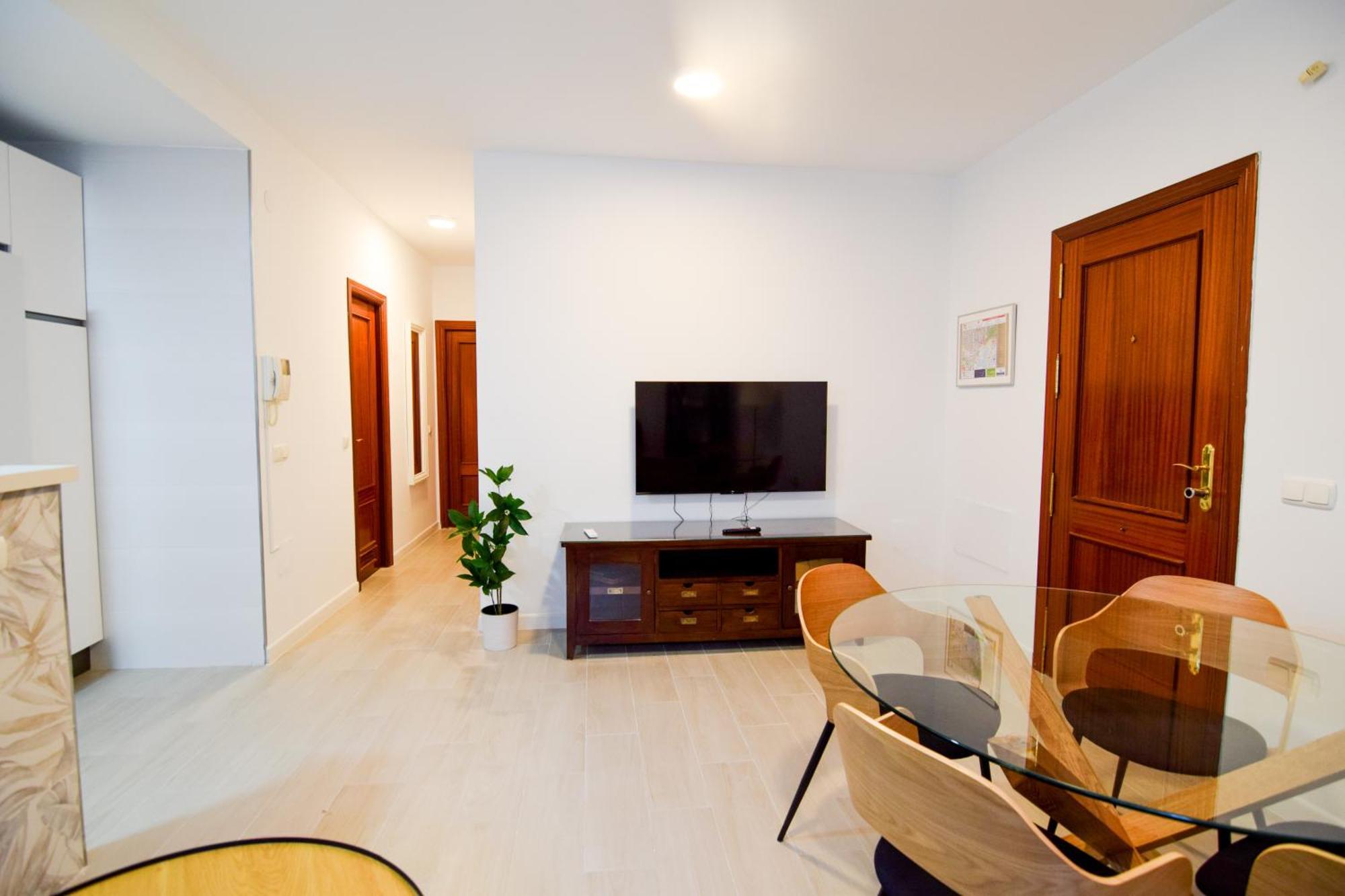 Letmalaga Cobblestone St. Appartement Buitenkant foto
