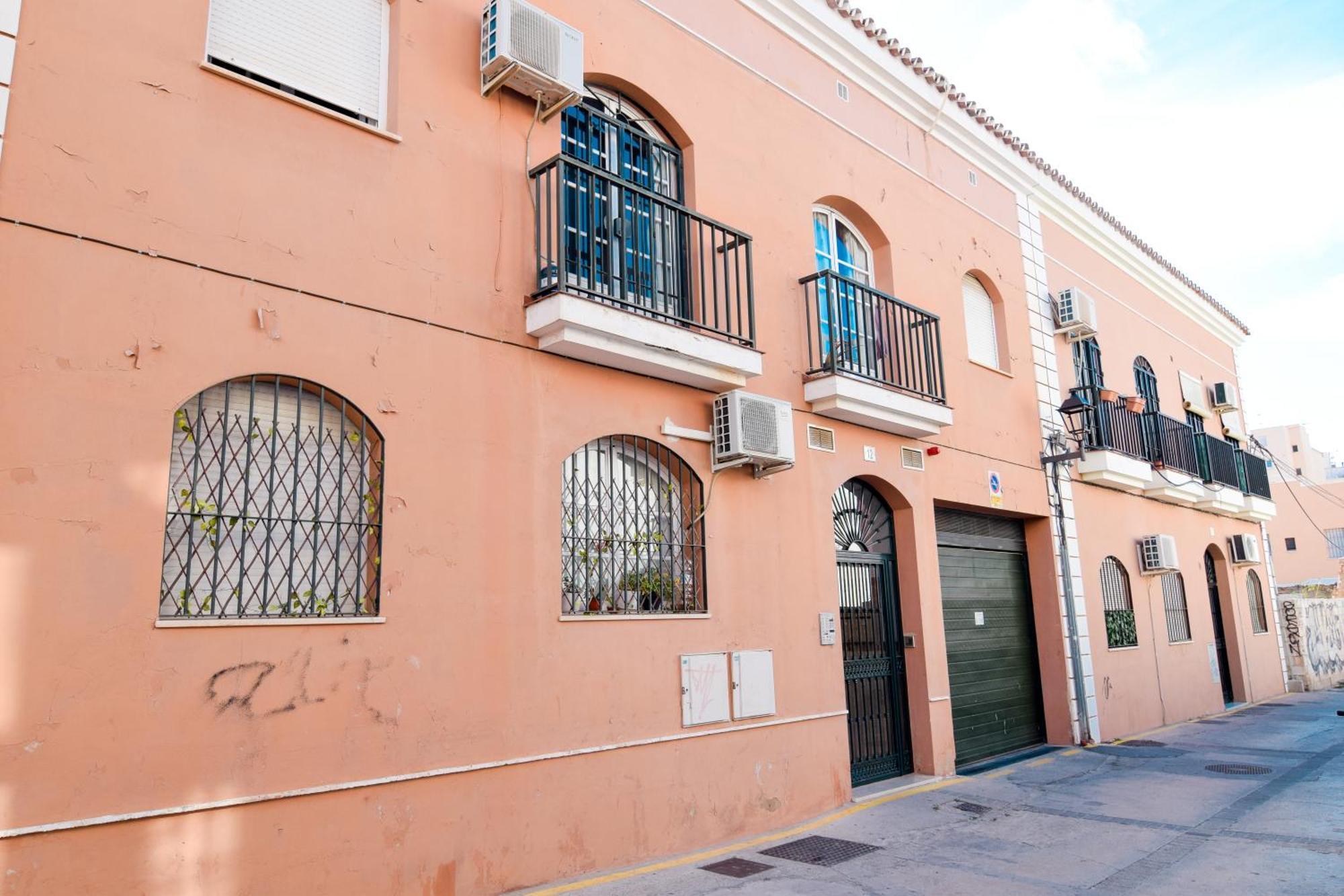 Letmalaga Cobblestone St. Appartement Buitenkant foto